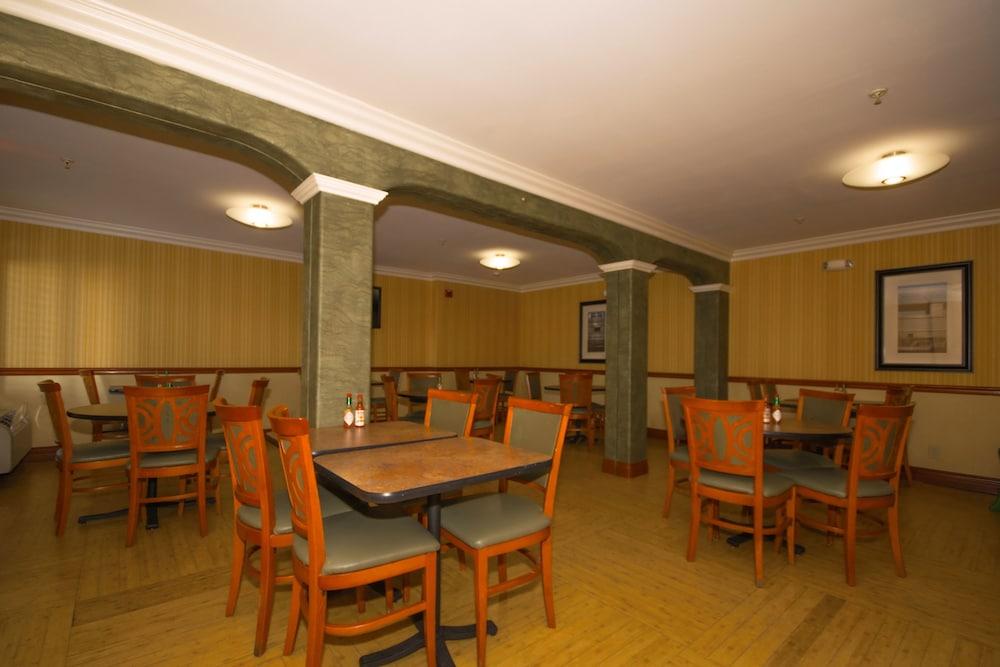 Quality Inn Placentia Anaheim Fullerton מראה חיצוני תמונה