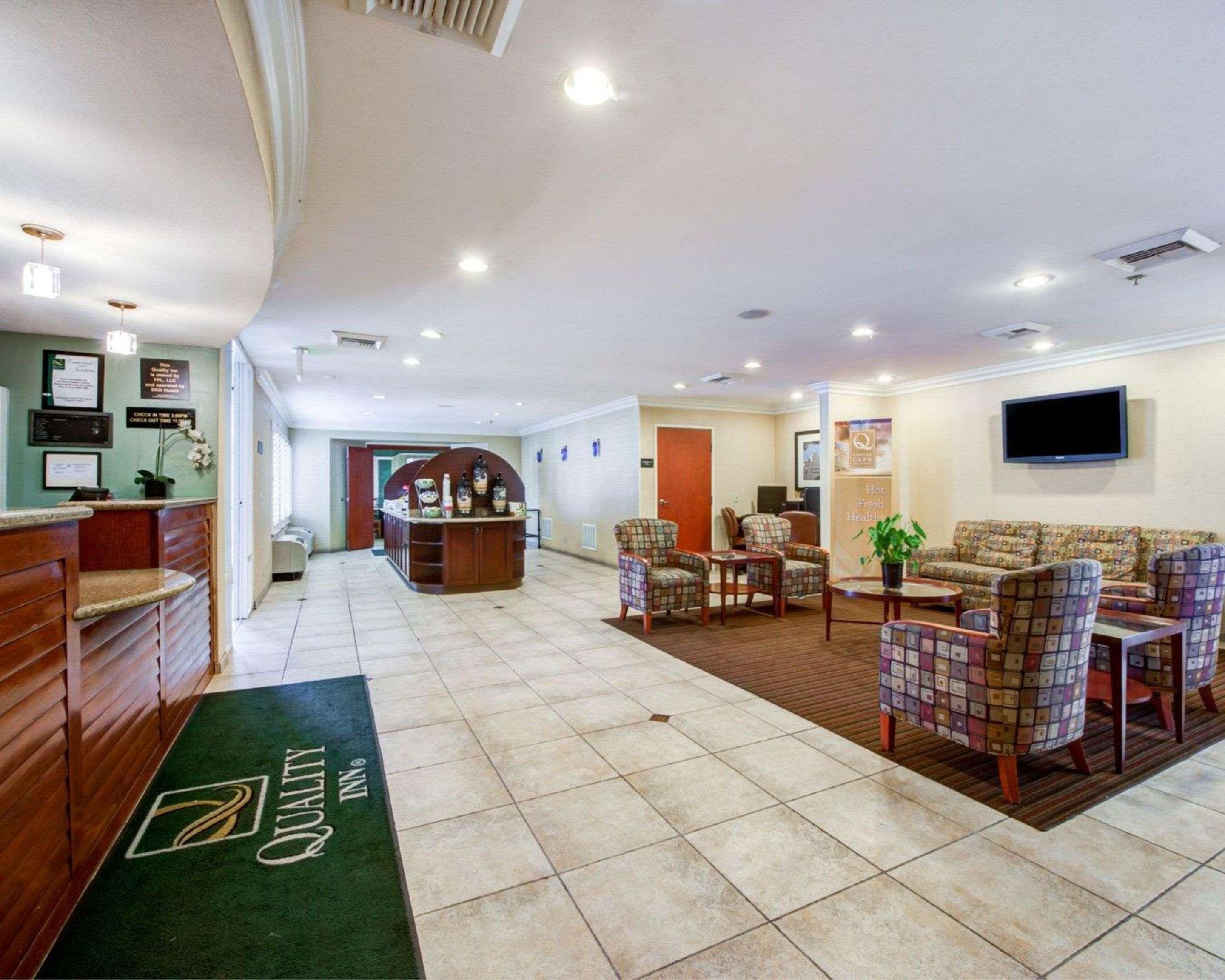 Quality Inn Placentia Anaheim Fullerton מראה חיצוני תמונה