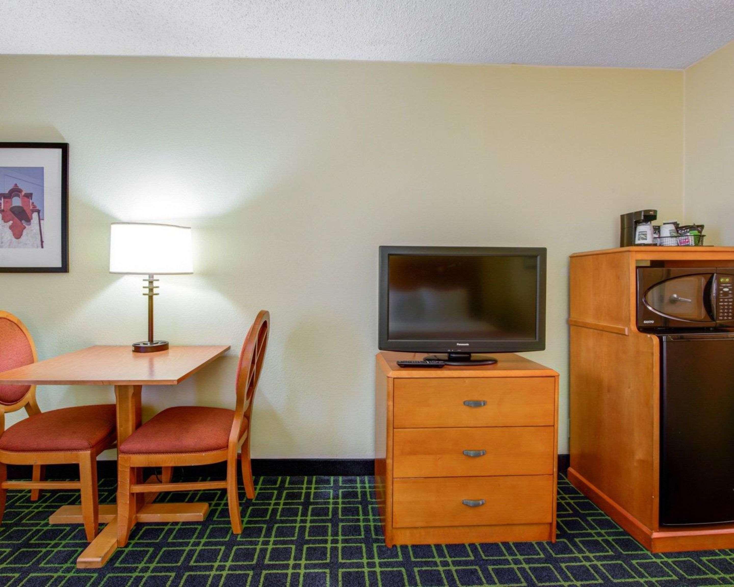 Quality Inn Placentia Anaheim Fullerton מראה חיצוני תמונה