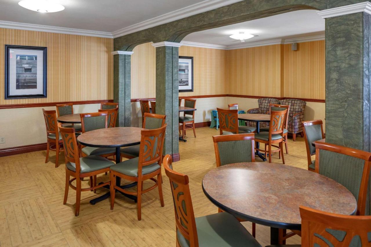 Quality Inn Placentia Anaheim Fullerton מראה חיצוני תמונה