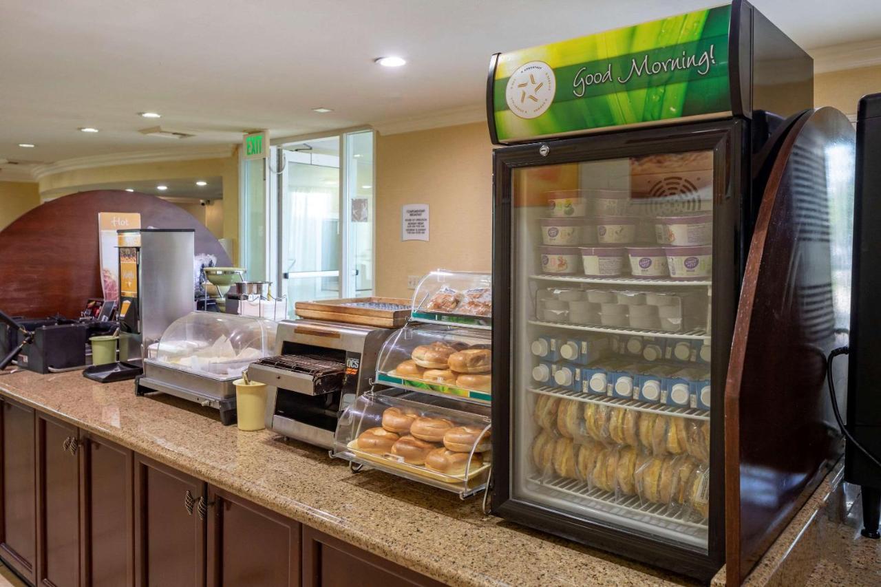 Quality Inn Placentia Anaheim Fullerton מראה חיצוני תמונה