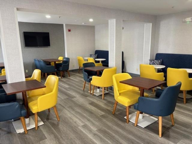 Quality Inn Placentia Anaheim Fullerton מראה חיצוני תמונה